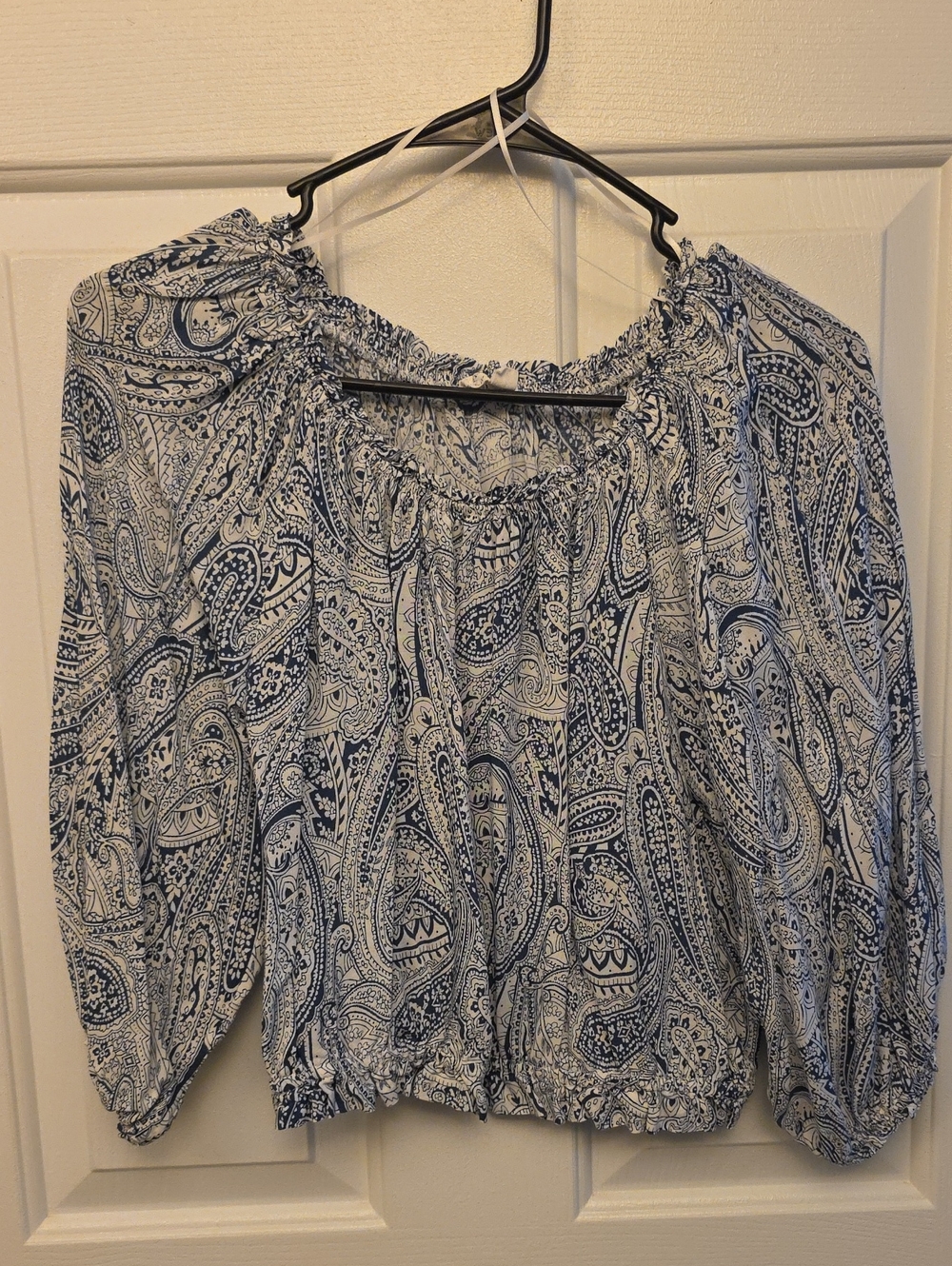Blu Pepper White & Blue Paisley Elastic Off-Shoulder Blouse